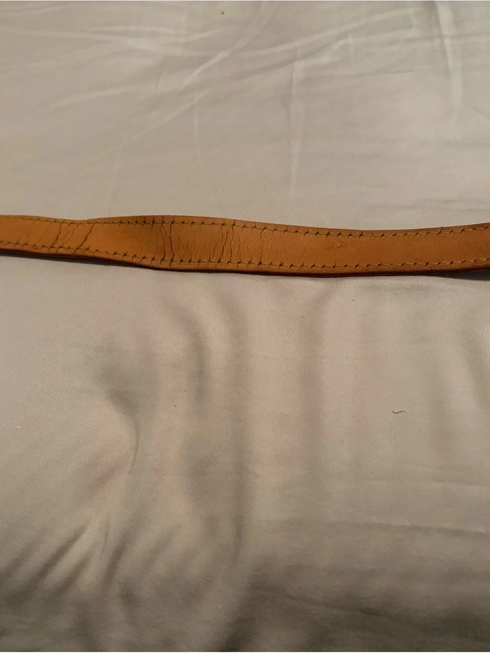 Authentic Louis Vuitton Adjustable Vachetta Leather Shoulder Strap Golden Patina